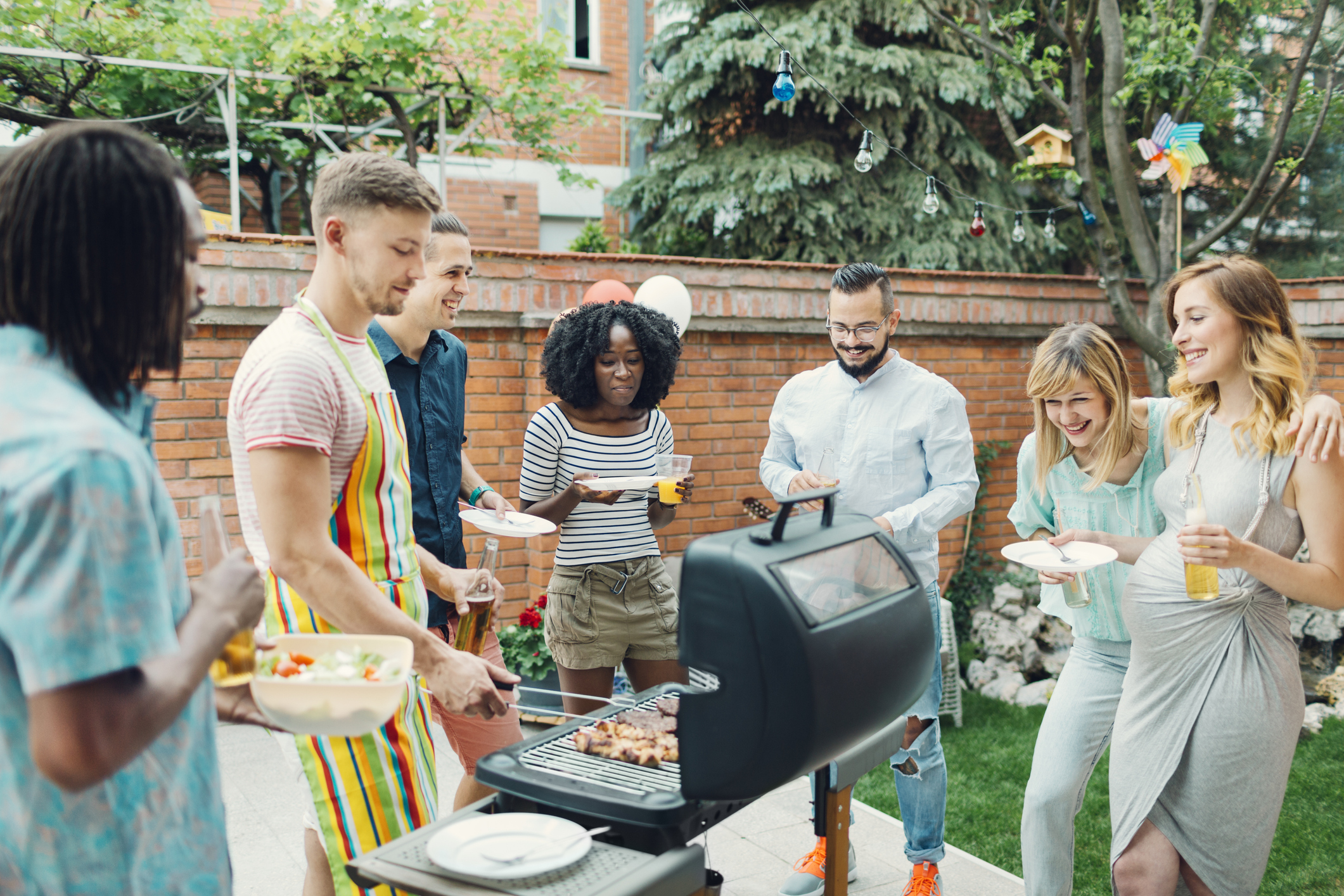 Managing Social Anxiety During Summers Social Calendar